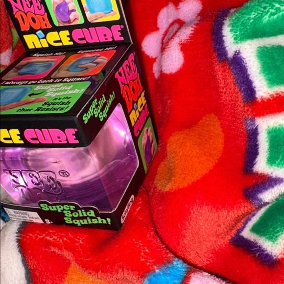 NeeDoh Nice Cube Super Solid Squish Purple Collectible NEW RARE QUICK SHIP - Picture 4 of 5